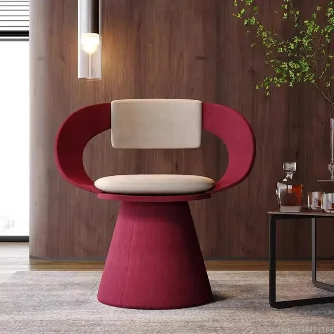 Luxury Italian Lounge Chair 5
