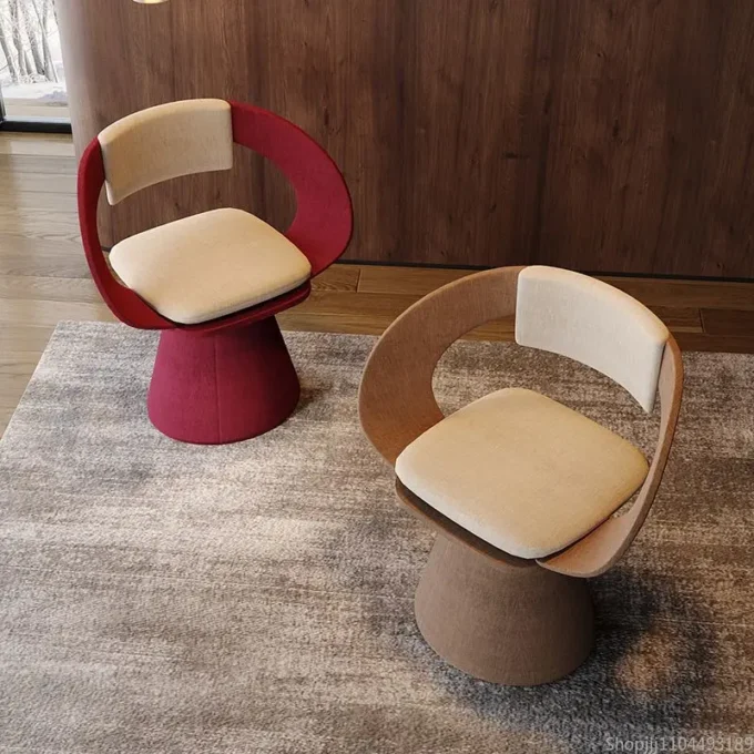 Luxury Italian Lounge Chair 1